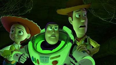 image de la news Woody et Buzz ont les chocottes dans cet extrait de "Toy Story : angoisse au motel" [EXCLU]