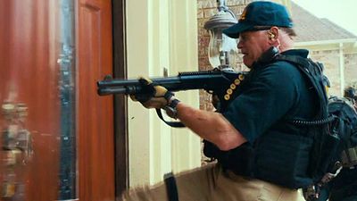 image de la news Sabotage avec Schwarzy : une nouvelle bande-annonce qui claque !