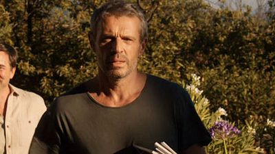 image de la news "Barbecue" : Lambert Wilson exaspéré par Guillaume de Tonquédec...