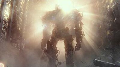 image de la news Pacific Rim 2 : "Un film très différent du premier" selon Guillermo del Toro 