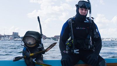 image de la news Ted et Mark Wahlberg prêts à plonger sur la première photo de la suite