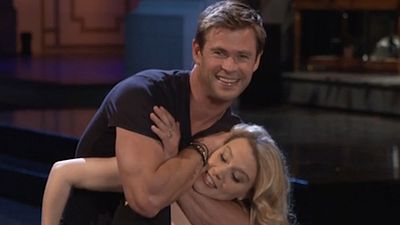 image de la news Quand Chris Hemsworth rejoue Dirty Dancing en mode musclé !