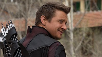 image de la news Captain America 3 : Jeremy Renner dévoile le premier visuel officiel de la Civil War