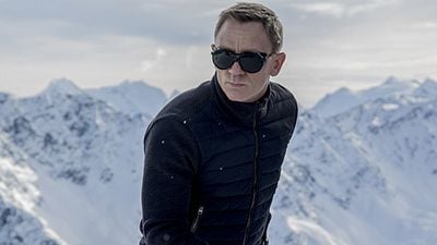 image de la news 007 Spectre : la Mort rôde autour de James Bond sur l'affiche