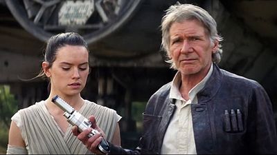 image de la news Star Wars: Han Solo pistolet laser au poing dans la nouvelle bande-annonce du Réveil de la Force