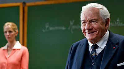 image de la news Décès de Michel Galabru : les chaînes modifient leur programmation en hommage au comédien.