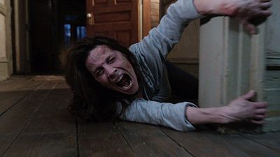 image de la news Conjuring 2 : le fantôme sème la pagaille sur la photo de la suite