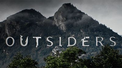 image de la news Outsiders : c’est quoi cette série ?