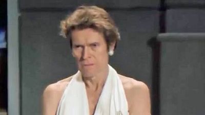 image de la news Willem Dafoe se travestit en Marilyn Monroe le temps d’une pub 