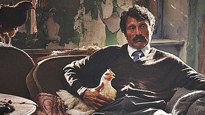 image de la news Mads Mikkelsen dans Men & Chicken : "Je ne cherche pas à casser mon image"