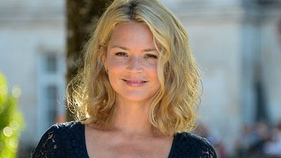 image de la news Virginie Efira, radieuse en Victoria : "J'ai senti quelque chose de différent"