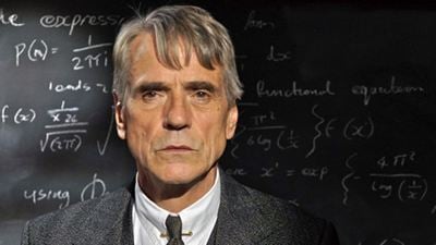 The Batman : Jeremy Irons annonce un tournage à l'été 2017