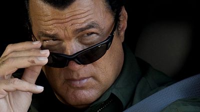 image de la news Après Gérard Depardieu, Steven Seagal obtient la nationalité russe