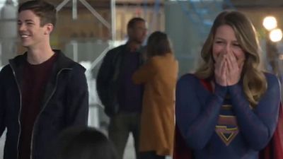 image de la news Flash, Arrow, Supergirl, Legends : dans les coulisses du super cross-over de la CW