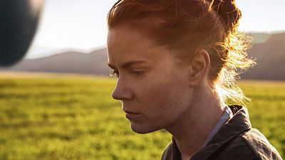 image de la news Amy Adams face aux aliens : Premier contact en 6 vidéos