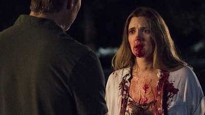 image de la news Santa Clarita Diet : La série sanglante de Drew Barrymore s’offre une saison 2