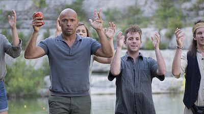 image de la news Teaser Problemos : Eric Judor apprend à bien parler aux chiens... 