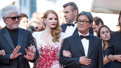 image de la news Cannes 2017 : le jury de Pedro Almodovar défend ses choix