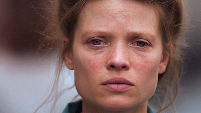 image de la news Bande-annonce La Douleur : Mélanie Thierry dans la peau de la romancière et Résistante Marguerite Duras