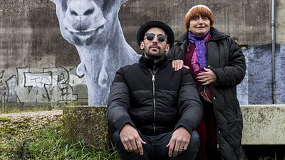image de la news Quand JR emmène en balade la réplique en carton d'Agnès Varda à travers les USA
