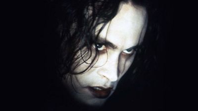 image de la news Il y a 25 ans, Brandon Lee décédait lors du tournage de The Crow... Retour sur un destin brisé