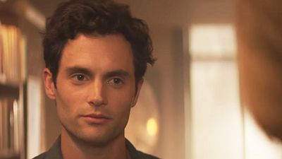image de la news Parfaite : après Gossip Girl, Penn Badgley revient en libraire harceleur dans la bande-annonce de sa nouvelle série
