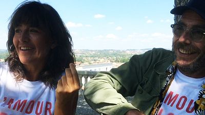 image de la news "L'amour flou est joyeux, même dans la séparation"