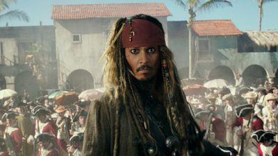 image de la news Johnny Depp : une visite surprise de Jack Sparrow pour les enfants de l’Institut Curie