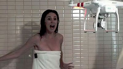 image de la news Après les castors zombies, place au drone tueur avec "The Drone" !