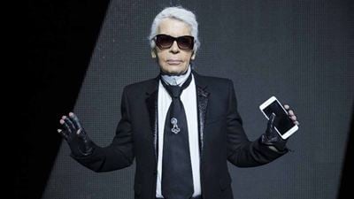 Mort de Karl Lagerfeld, roi de la haute couture parisienne