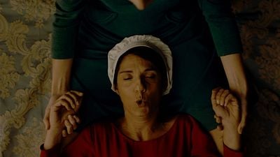 image de la news The Handmaid's Tale : quand Florence Foresti parodie la série culte avec le Palmashow