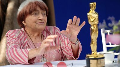 image de la news Mort d'Agnès Varda : saviez-vous qu'elle a été la première réalisatrice à avoir obtenu un Oscar d'honneur ?