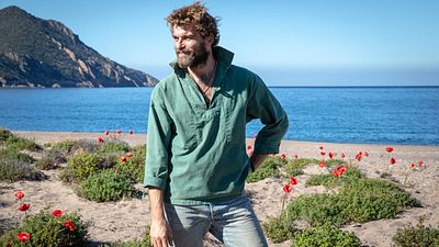 image de la news Le Temps est assassin : son personnage, la Corse, Mylène Farmer... Stanley Weber se confie
