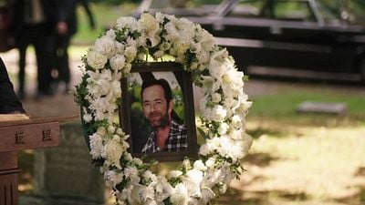 image de la news Riverdale saison 4 : ce qu'il faut retenir du premier épisode hommage à Luke Perry [SPOILERS]