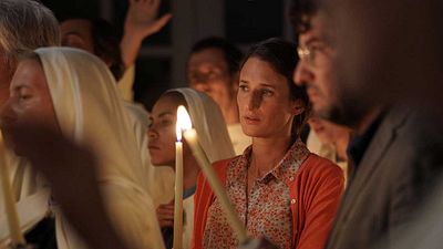 image de la news Les Éblouis : saviez-vous que la réalisatrice Sarah Suco a grandi dans une communauté religieuse ?