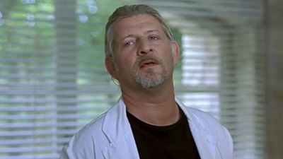 image de la news Toute ressemblance... : 6 animateurs télé devenus réalisateurs ciné