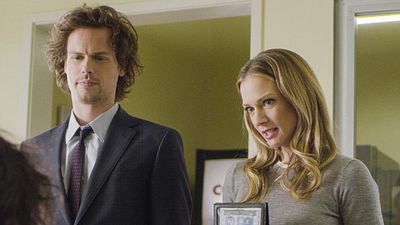 image de la news Esprits criminels : Reid et JJ en couple dans la saison 15 ? On a la réponse