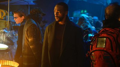 image de la news Vous aimez Altered Carbon ? 3 séries pour aller plus loin sur Netflix