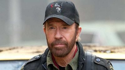 image de la news Chuck Norris sort de sa retraite pour le final d’Hawaii 5-0
