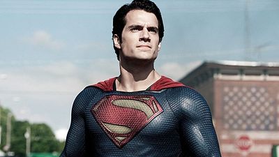 image de la news Superman : Henry Cavill reste dans l'univers DC pour d'autres films !