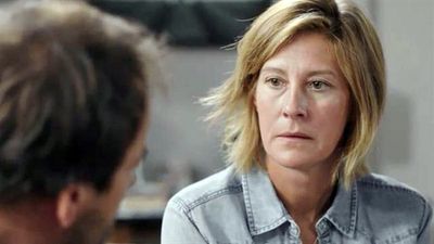 image de la news Plus Belle la Vie : qui a tué Alex Melmont ? La liste des suspects s'allonge [SPOILERS]  