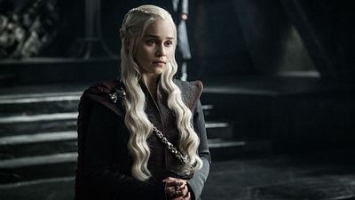 image de la news Game of Thrones : Emilia Clarke dénonce une inégalité entre les hommes et les femmes sur le tournage