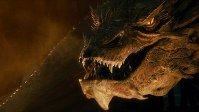 image de la news Le Hobbit 2 sur France 2 : cordes vocales ensanglantées, études des dragons de Komodo... comment a été créé Smaug ?