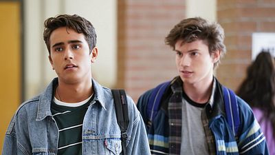 image de la news Love, Victor sur Disney+ : 5 films LGBT+ pour aller plus loin