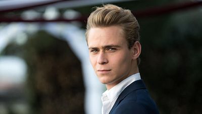 image de la news Demain nous appartient : "Bart va essayer de réconcilier Anna et Flore" selon Hector Langevin