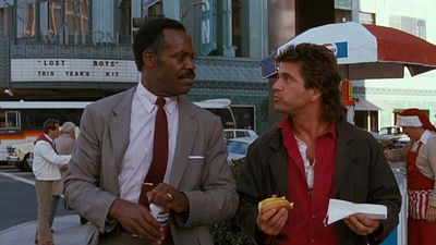 image de la news L'Arme fatale sur TF1 Séries Films : quelle star de films d'action a été envisagée avant Mel Gibson ?