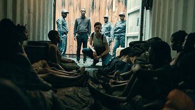 image de la news Je suis toutes les filles sur Netflix : c'est quoi ce film brutal sur le trafic d'enfants ?