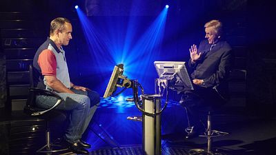 image de la news Quiz sur TF1 : découvrez l'incroyable histoire vraie de la tricherie à Qui veut gagner des millions