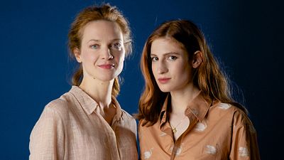 image de la news Festival de Luchon 2022 : Deux femmes avec Odile Vuillemin et Mise à nue avec Julie de Bona primés au palmarès