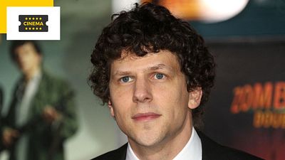 image de la news Il est poilu et grogne ! Jesse Eisenberg dans un projet étonnant